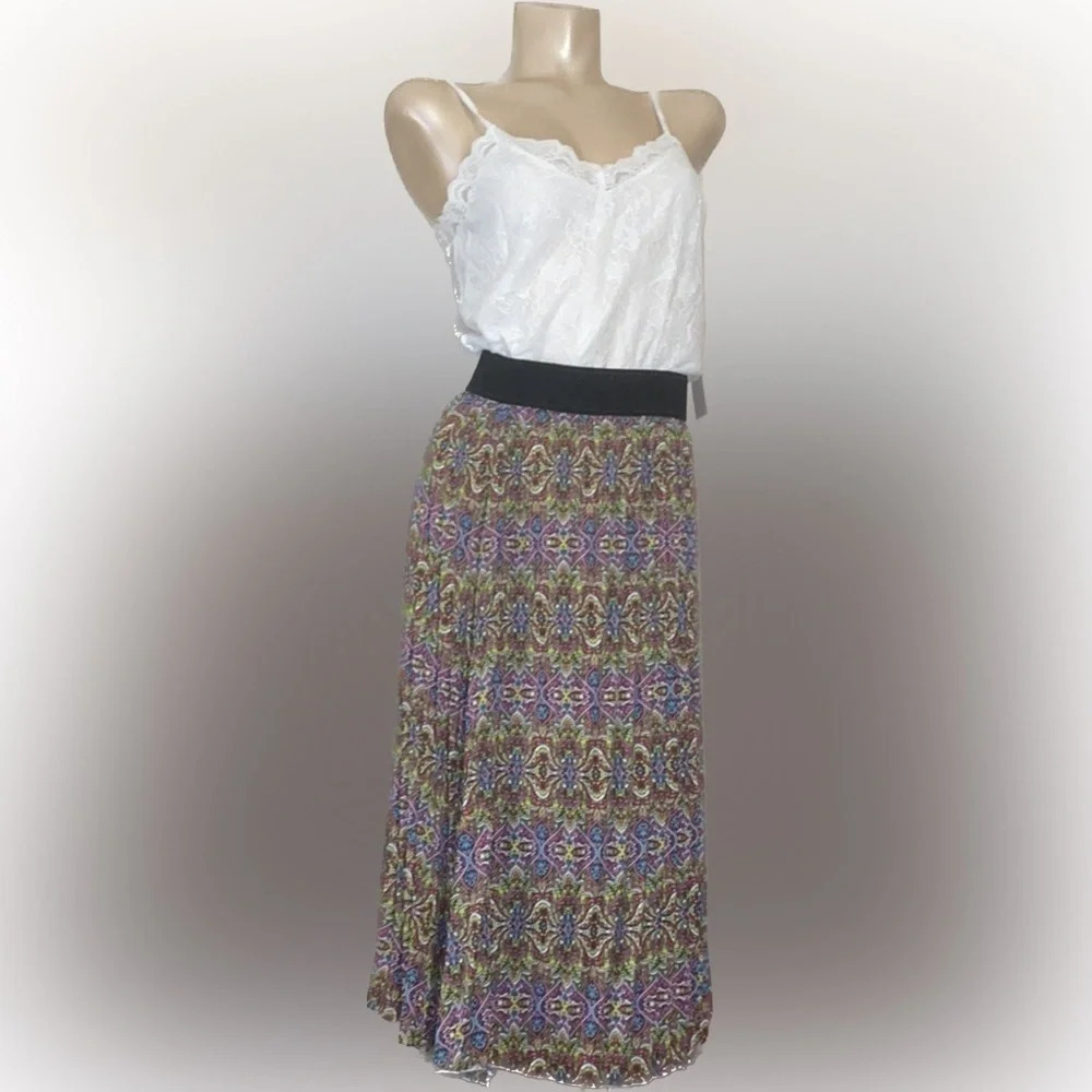 Lularoe women’s skirt  XL 16 18 midi full pattern Jill print black white pink